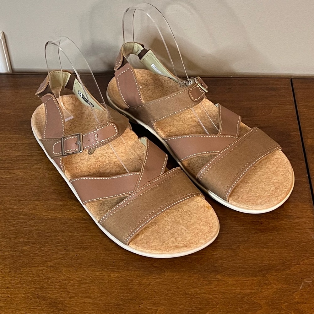 Spenco Women's Orthotic Adjustable Arch Support Tan Strap Sandals Size 8